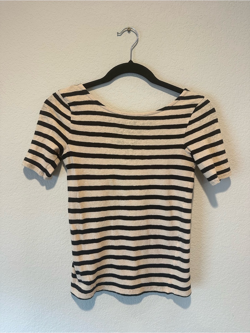 Madewell Cotton and Linen Black and Tan Striped Tee with Low Back size XS